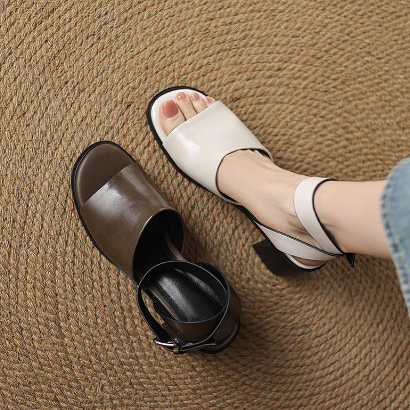 Women's summer cool slippers for wearing retro leather shoes with cross straps for coolness